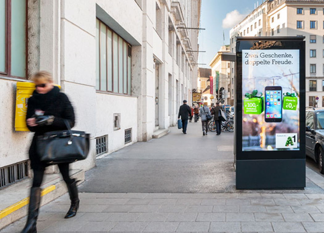 Waterproof LCD Digital Advertising Display