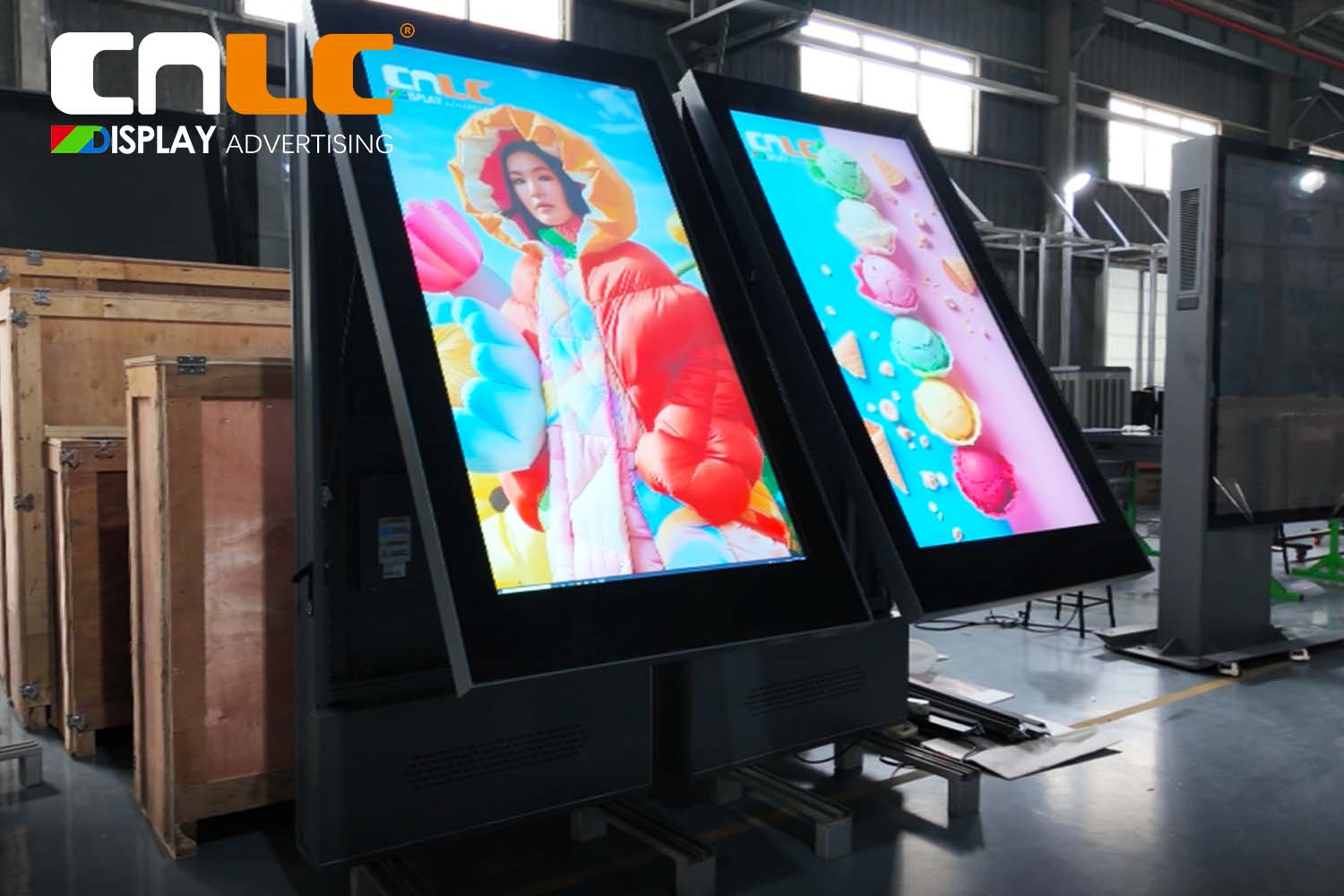 65-Inch Outdoor Touch LCD Advertising Display – High-Brightness, Weatherproof, and Interactive