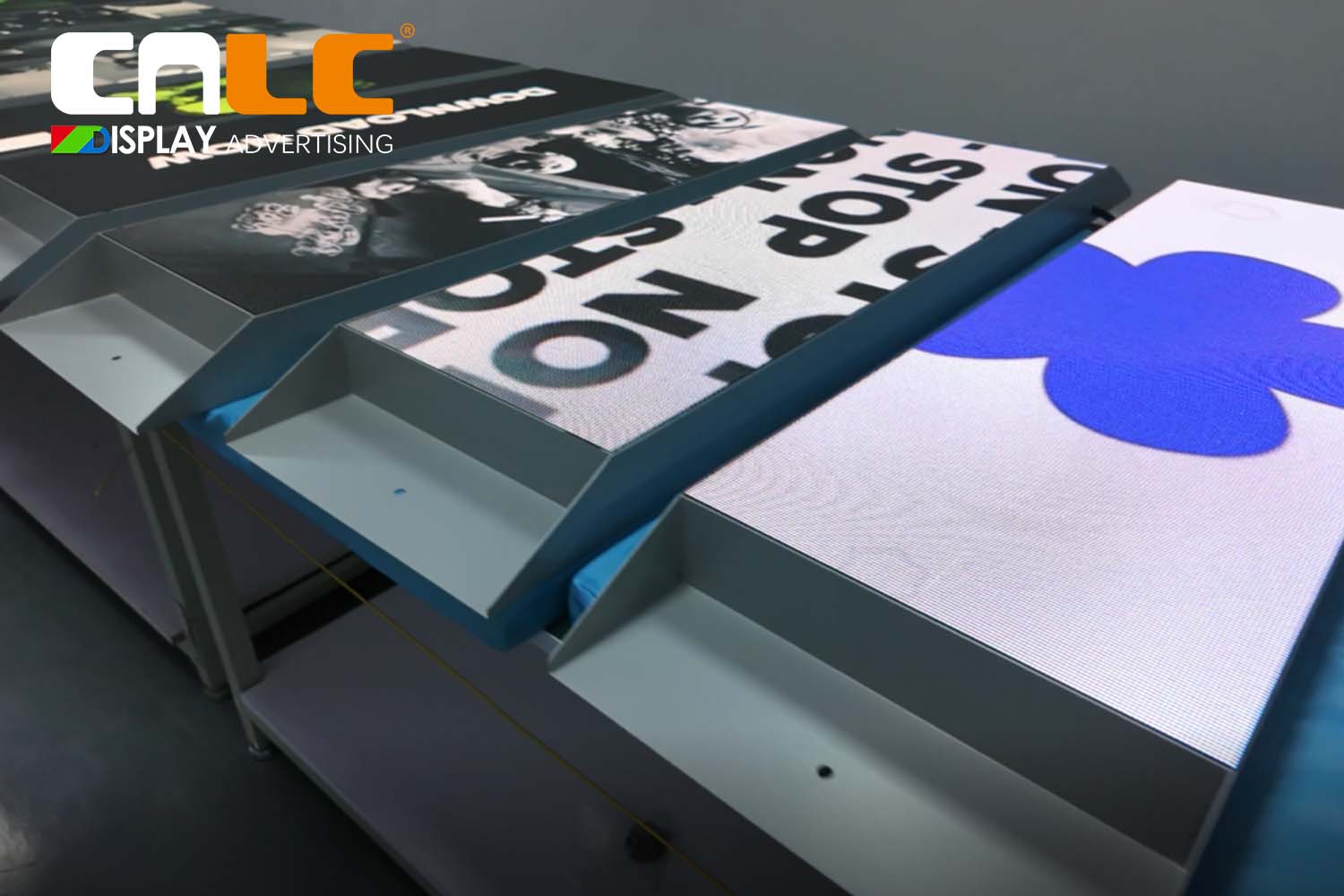 Ultra-Slim Indoor Strip LED Display – Full-Color, High Contrast, Wall-Mounted Retail Signage